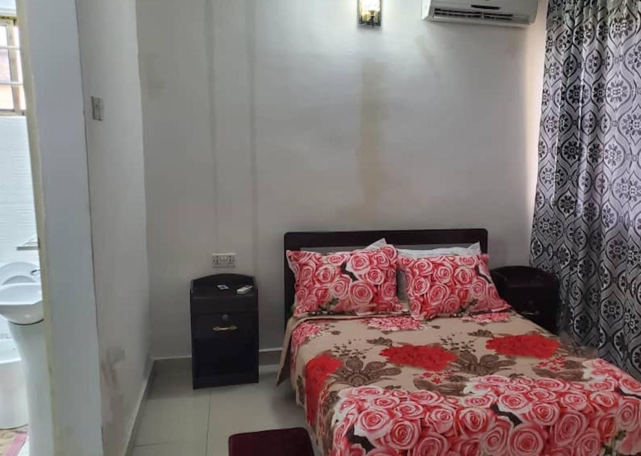 Savagem Furnished Apartment Freetown Dış mekan fotoğraf